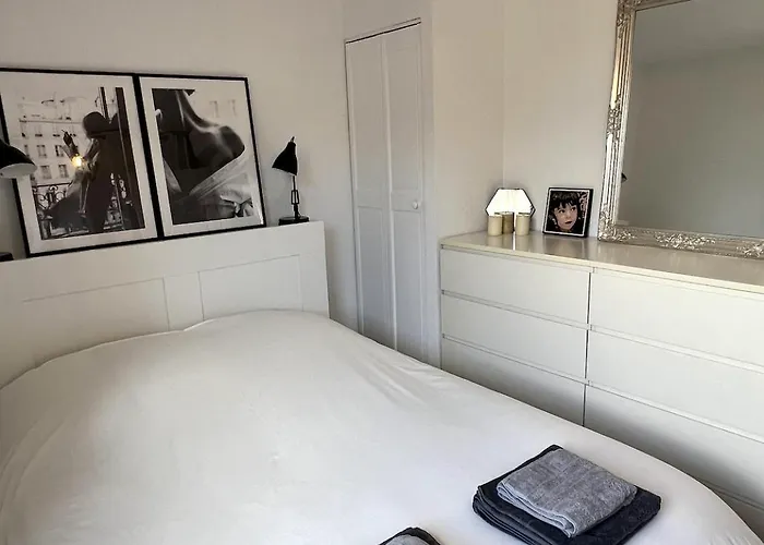 Maison De Charme Idealement Situee Cannes