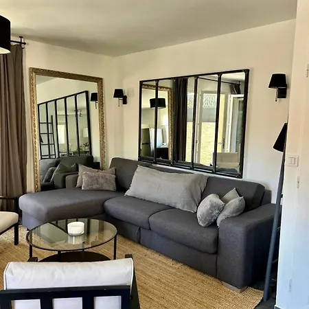Maison De Charme Idealement Situee Lägenhet